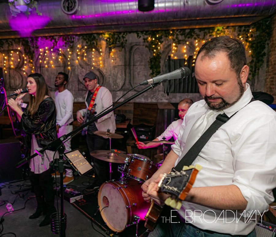 Hit Play, Boston wedding band